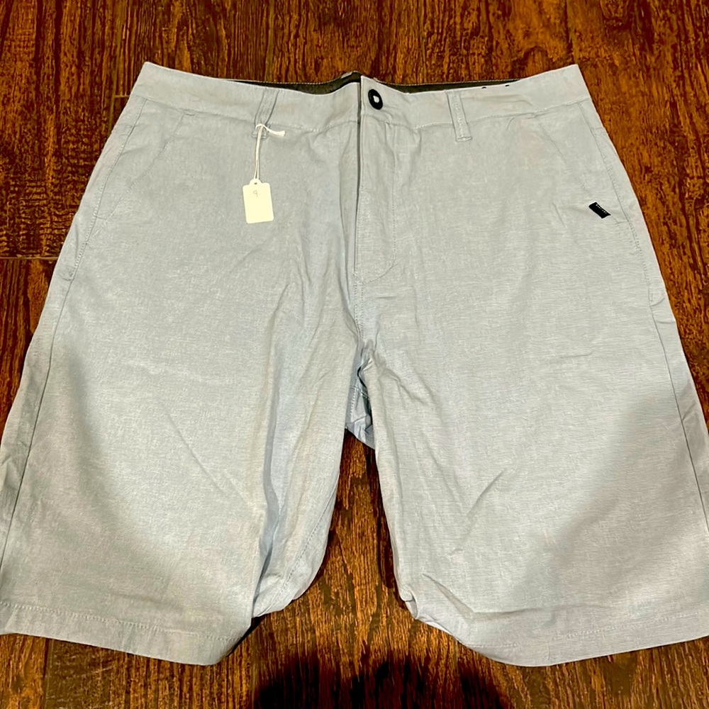 Light blue rip curl size 34 boardwalk golf/fishing shorts